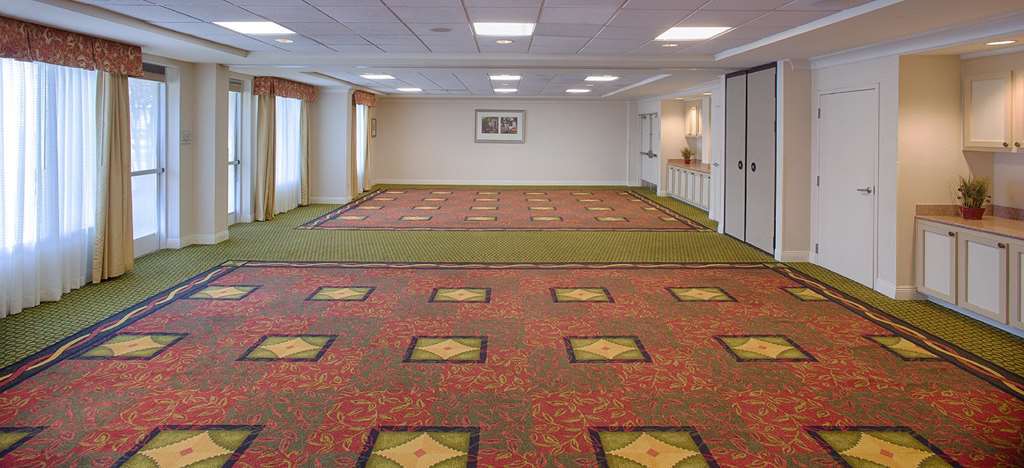 Hilton Garden Inn Baton Rouge Airport Удобства фото